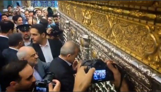 رئیس جمهور در کنار مردم حرم حضرت معصومه(س) را زیارت کرد/ گپ و گفت پزشکیان با زائران+تصویر