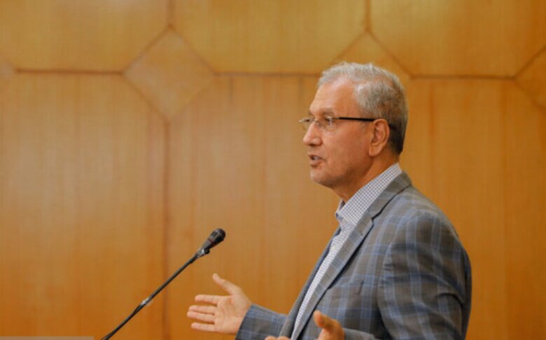 علی ربیعی: فروتنی دولت به تاب‌آوری جامعه کمک کرده است/ هشدار نسبت به از بین رفتن عناصر فرهنگی جامعه