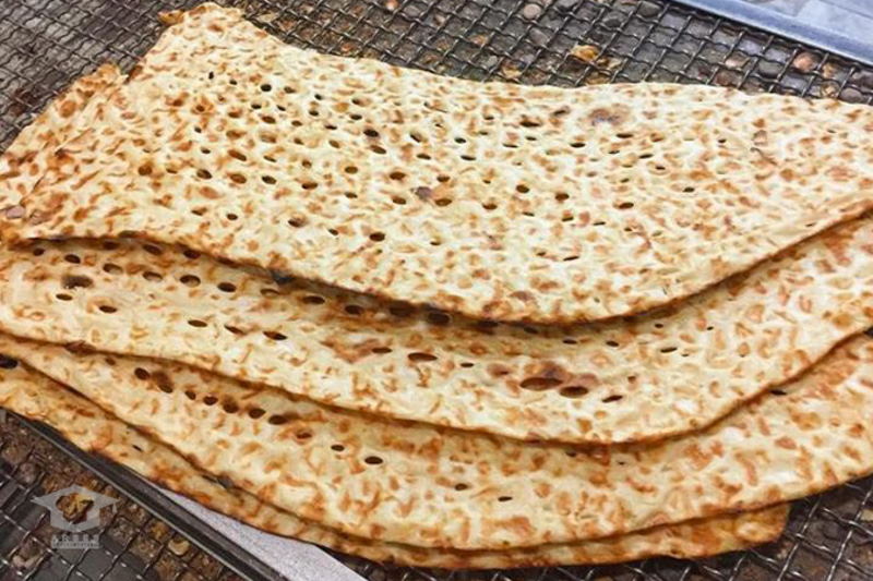 گلایه مردم خراسان جنوبی از کیفیت پایین نان