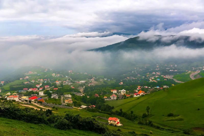 گلستان غنی از ثروت، محروم از توسعه