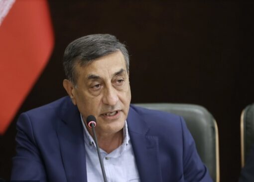 حضور معاون پزشکیان در میان حادثه دیدگان حمله اسرائیل/ حتما انتقام خواهیم گرفت