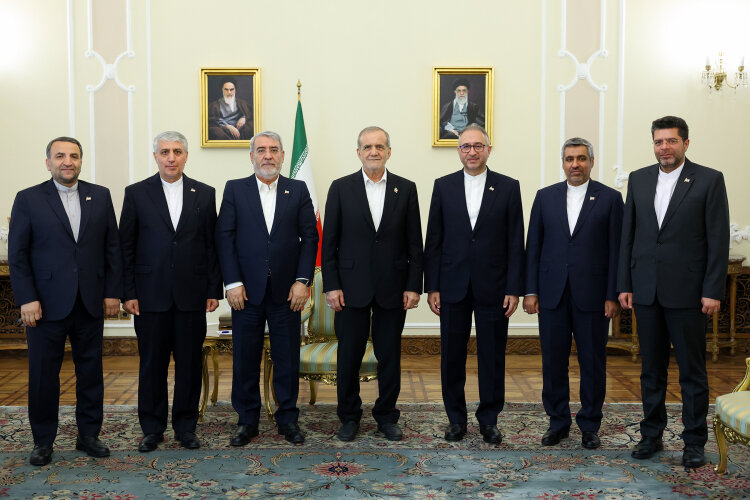 درخواست فوری رئیس جمهور از سفرای جدید ایران در ۶ کشور/ عکس