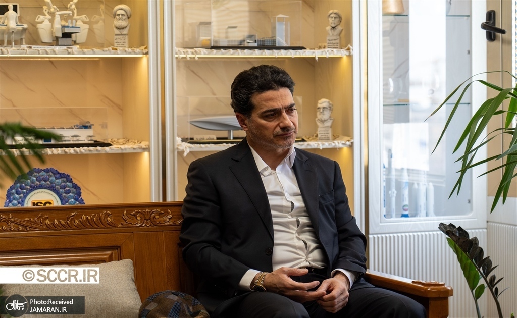 قاب پربازدید همایون شجریان با روحانی مشهور | بازتاب امروز