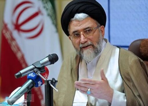 وزیر اطلاعات: با معدود عوامل خائن و نفوذی که با دشمن همکاری می کنند، برخورد قاطعانه خواهد شد