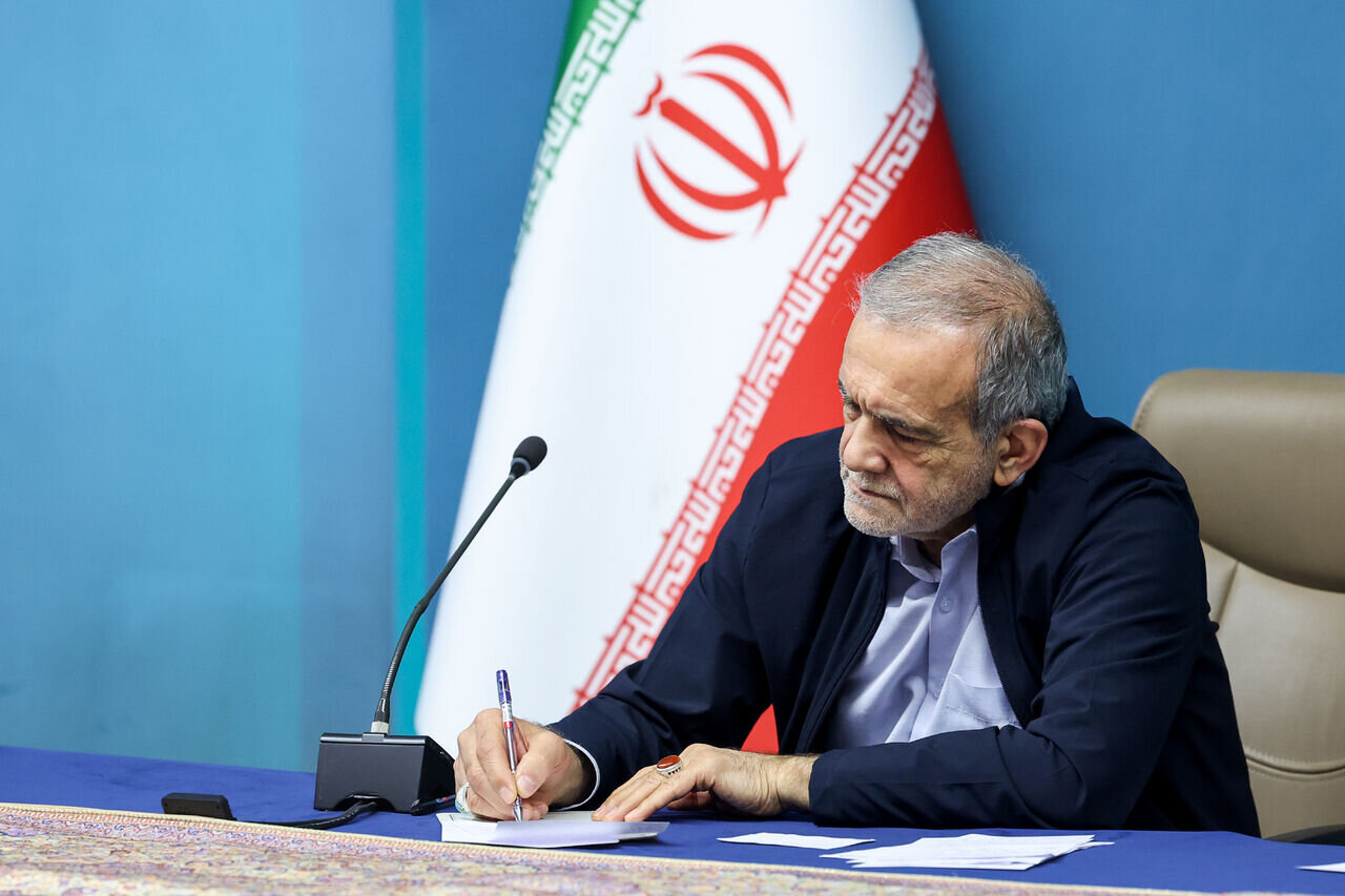 پیام مسعود پزشکیان به مناسبت درگذشت زلزله‌شناس ایرانی