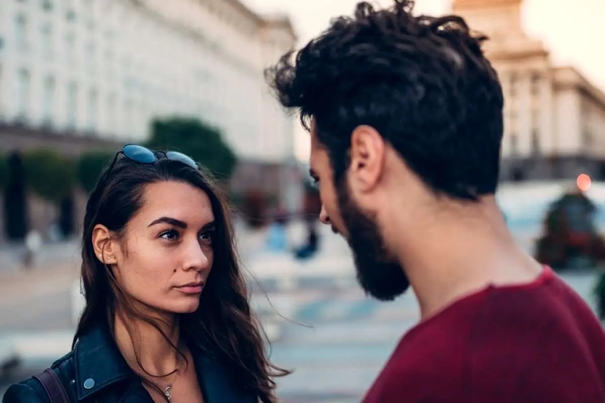 یکی از مخرب‌ترین کارها در دعواهای زناشویی! | بازتاب امروز