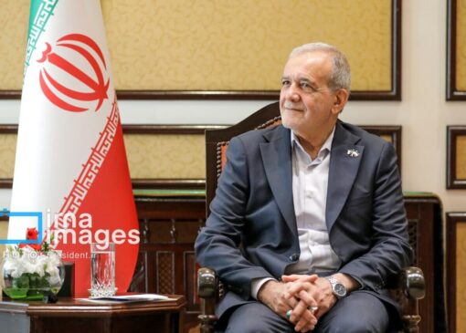 ماجرای نامه لاریجانی به رهبر انقلاب برای جابجایی در ریاست ستاد مقابله با کرونا چه بود؟