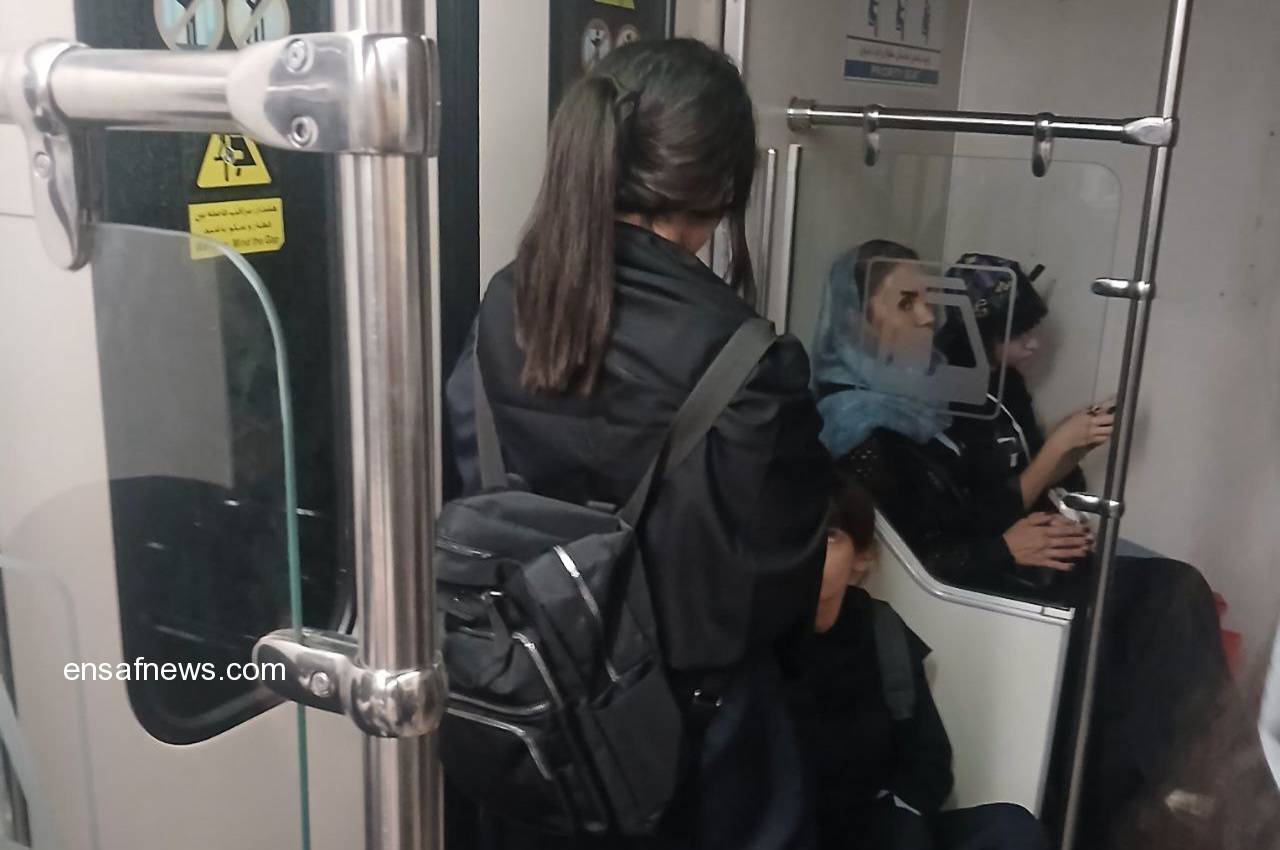 اول مهر در مترو با چاشنی غُر و بگوبخند | بازتاب امروز