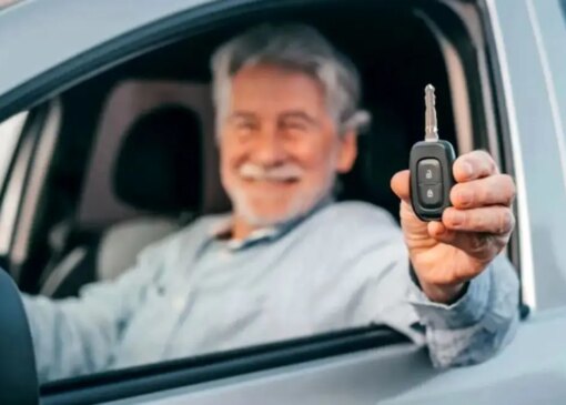 جنجال جدید بر سر موضوع حقوق بازنشستگان؛ چه تغییری می کند؟