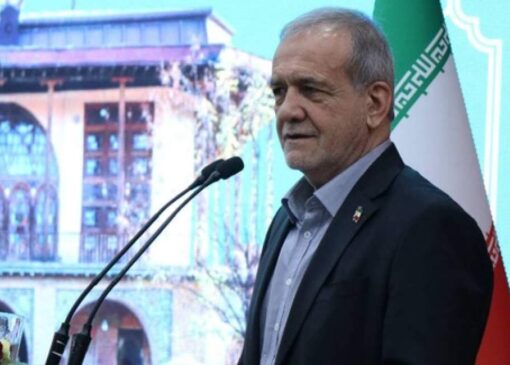 دیدار پزشکیان با خانواده شهید مسیحی + عکس