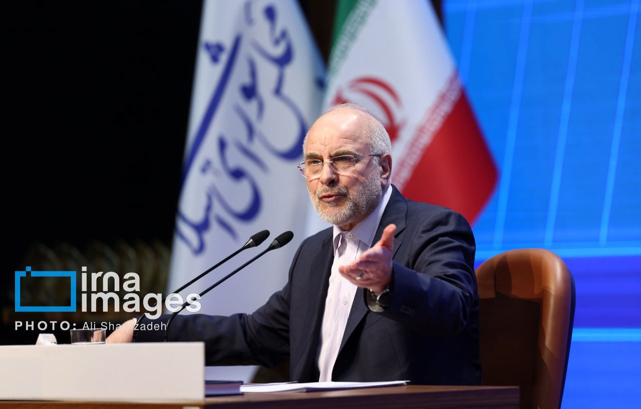 آیا تصمیم‌های مجلس را یک نفر می گیرد؟ | بازتاب امروز