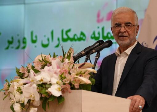 هشدار وزیر کشور درباره کاهش جمعیت در ایران؛ تا سال ۱۴۸۰ جمعیت به زیر ۴۰ میلیون نفر می‌رسد/عوامل اقتصادی و معیشتی بر فرزندآوری اثرگذار هستند اما...