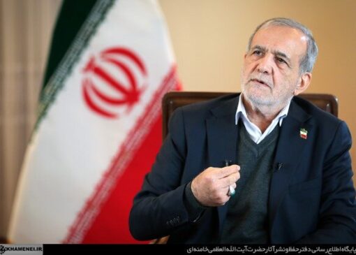 پزشکیان: اگر من مسئول نتوانم معیشت مردم را سامان بدهم، ماندن در این جایگاه معنایی ندارد/ منافع برخی افراد آنقدر گسترده است که ...