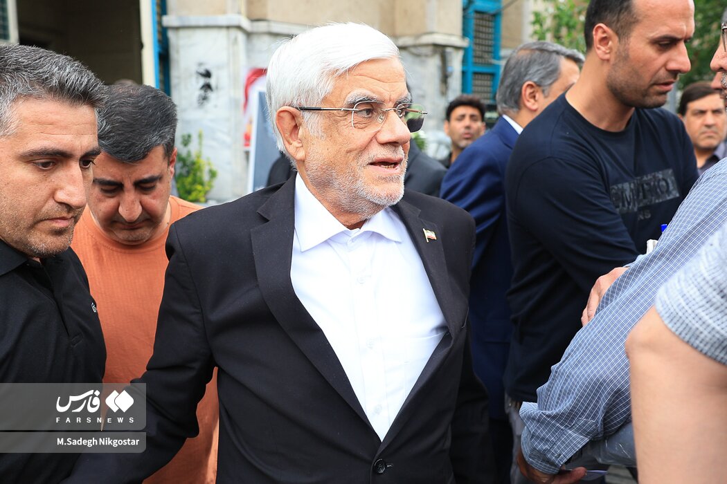تصاویری از پسران شهید اسماعیل خطیب در مراسم چهلم پدرشان/ کاظم صدیقی و محمود کریمی هم آمدند
