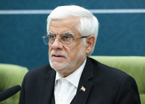 عارف: هیچ مسئولی حق اظهارنظر شخصی درباره موضوع بنزین را ندارد