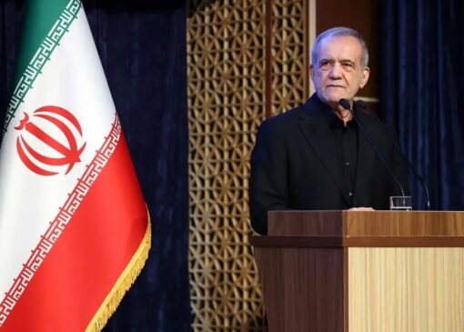 دیدار رئیس جمهور با حجت الاسلام سید مصطفی خامنه‌ای+ تصویر