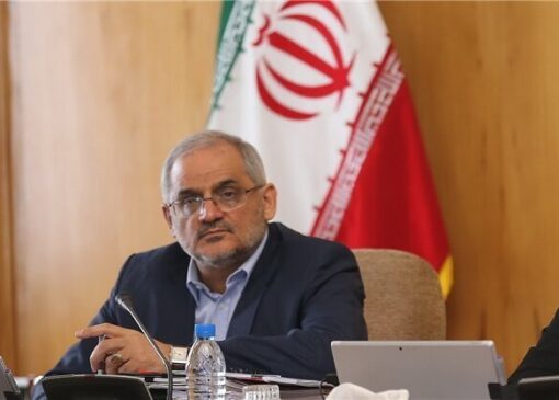 واکنش رئیس دفتر پزشکیان به محاصره دریایی توسط آمریکا/ دولت با تمام توان از نیروهای مسلح حمایت می‌کند/ معیشت مردم هم اولویت دولت است