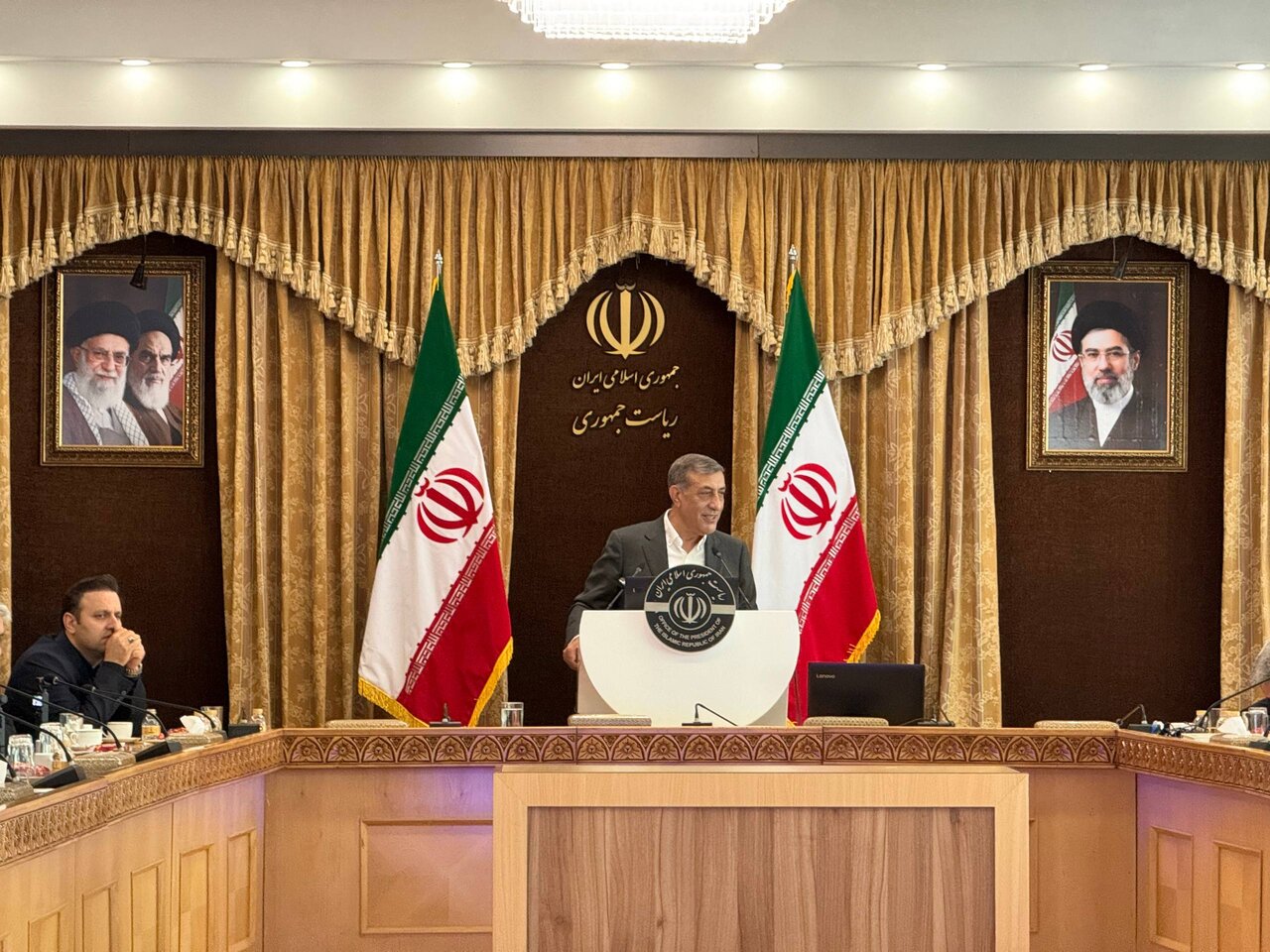 کدام یک از فرماندهان نظامی به تفاهم نامه ایران و آمریکا رأی مثبت دادند؟