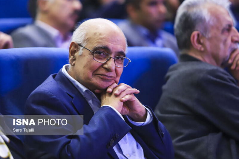 «پروانه» هوشنگ مرادی‌ کرمانی راهی موزه سازمان ملل شد | بازتاب امروز