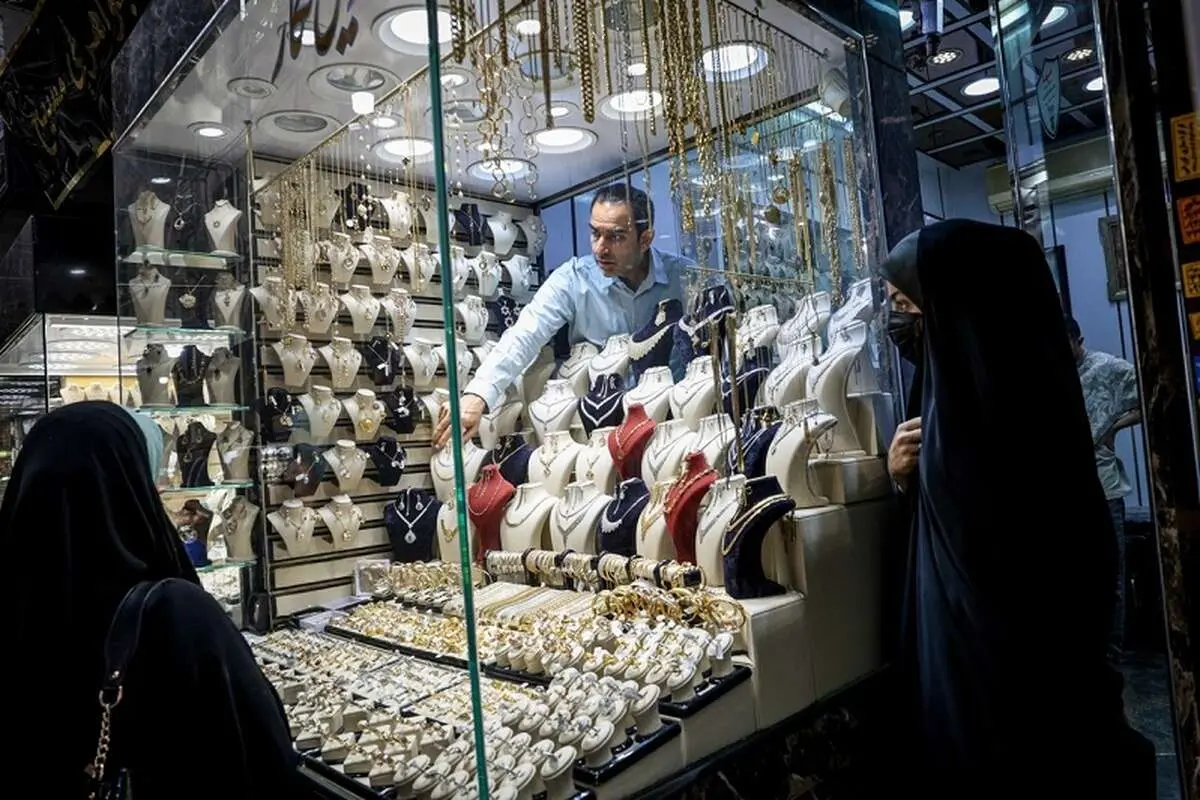 شکست طلا و دلار از بورس تهران! | بازتاب امروز