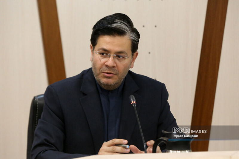 آمادگی ناوگان حمل‌ونقل عمومی اصفهان برای افزایش ۳۰۰ هزار سفر صبحگاهی مهر | بازتاب امروز