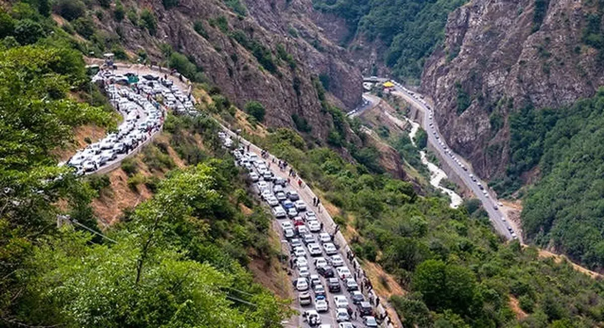 ترافیک سنگین در جاده چالوس و محورهای منتهی به تهران