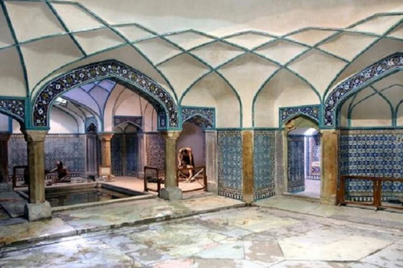 تسهیل سرمایه‌گذاری خارجی برای توسعه گردشگری قم | بازتاب امروز