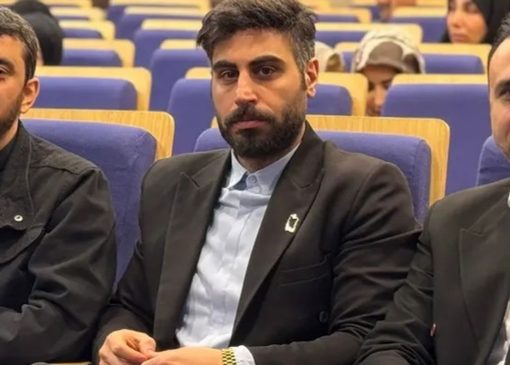 واکنش پیمان اکبری به انتشار فیلم‌خصوصی‌اش: هوش مصنوعی نیست خواهرانم بودند | بازتاب امروز