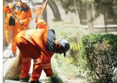 کارگر خدماتی گناباد گوشی موبایل را به صاحبش بازگرداند | بازتاب امروز