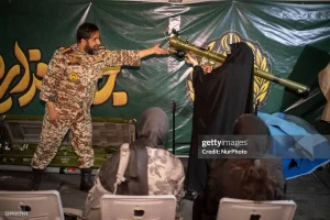 آموزش کار با سلاح دوش پرتاب به زنان تهرانی | بازتاب امروز