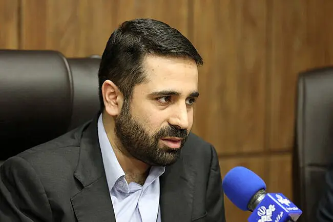 مدارس آنلاین خارجی دانش آموزان ایرانی را جذب می‌کنند | بازتاب امروز