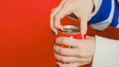 پایان یک باور رایج؛ نوشیدنی رژیمی با شیرین فرقی ندارد | بازتاب امروز