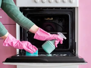 چگونه داخل فر را با لیمو ترش تمیز کنیم؟ | بازتاب امروز
